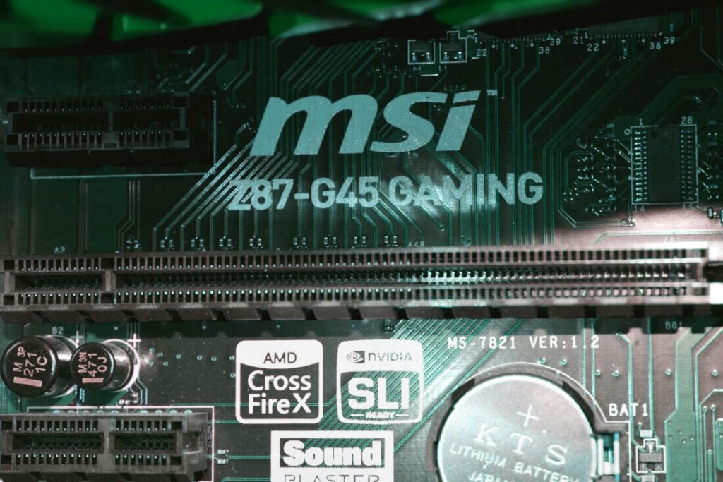 How to Find Motherboard Model 12